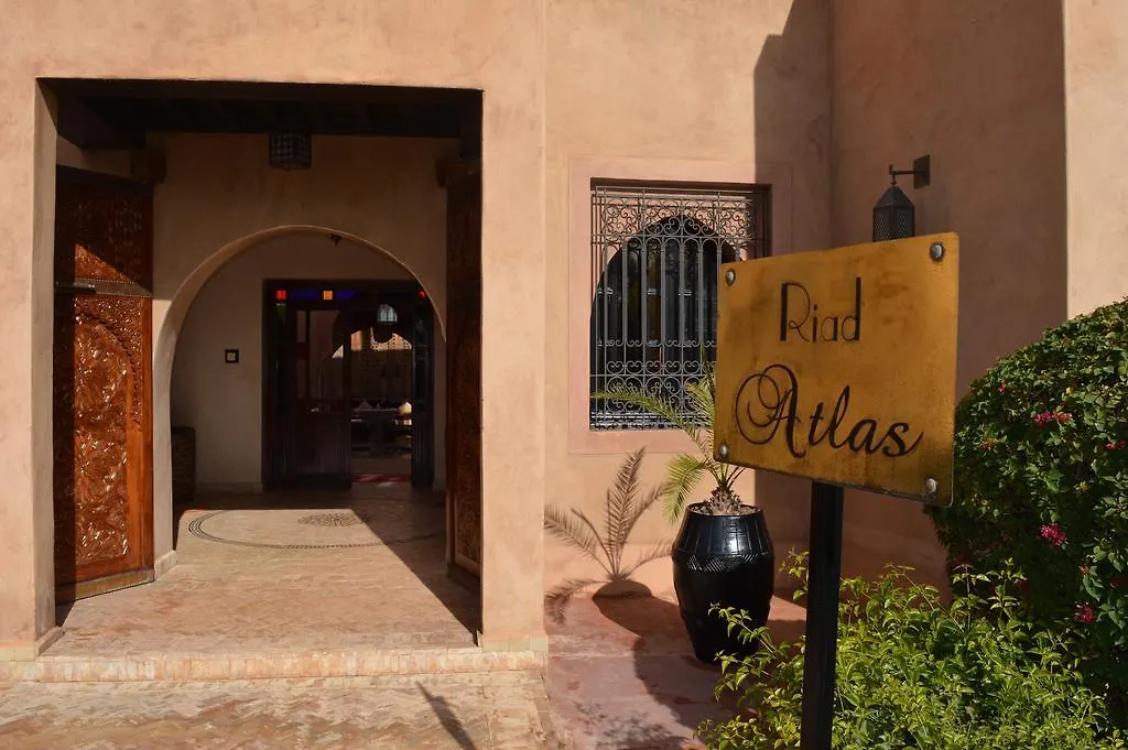 Hotel Bled Al Fassia Douar Caïd Layadi