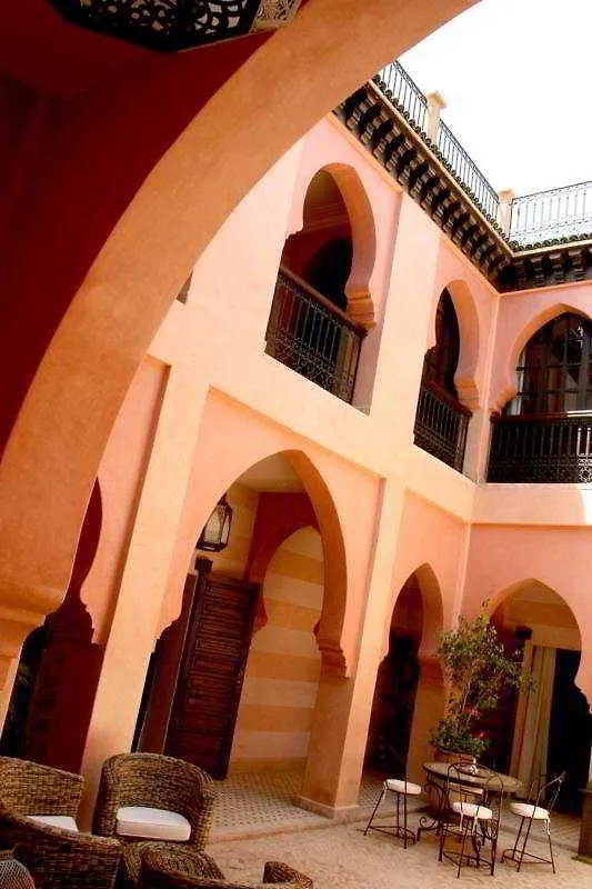Hotel Bled Al Fassia Douar Caïd Layadi 4*,