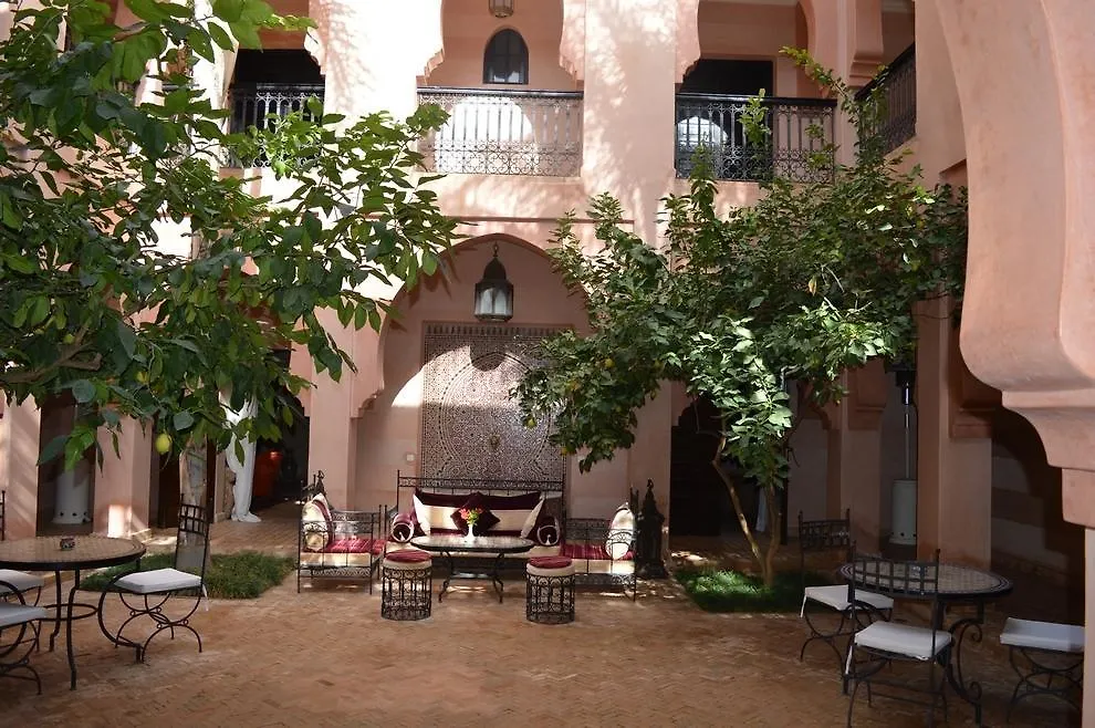 Guest house Bled Al Fassia Hotel Douar Caid Layadi